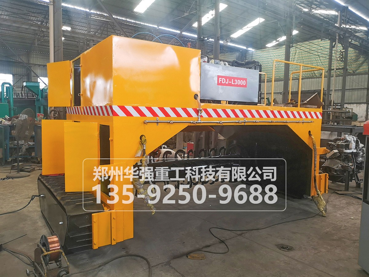 小型發(fā)酵床翻拋機(jī)